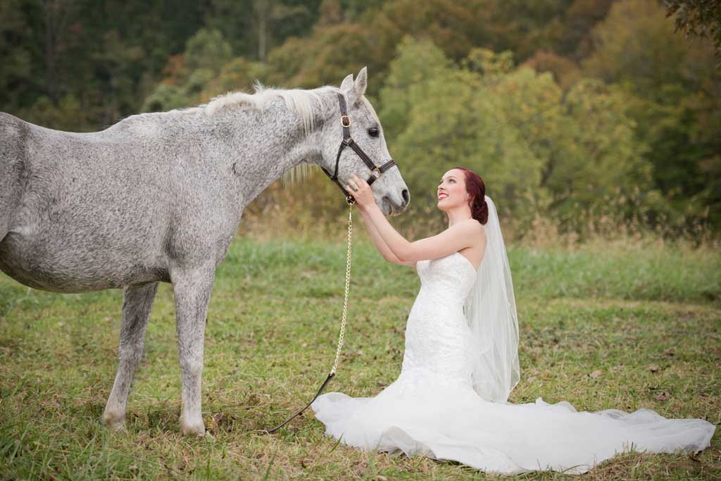 Bride with Oak Hill Arabian horse, Appear Photography